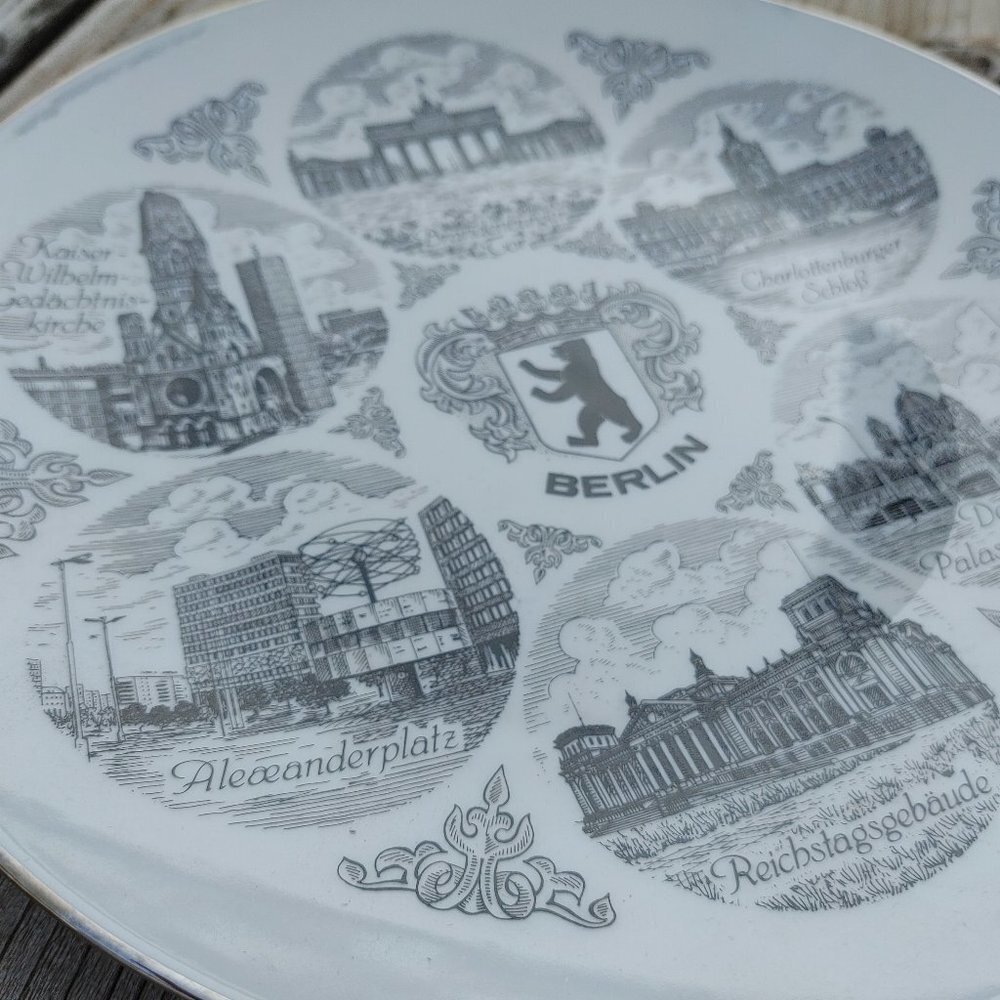 Vintage BERLIN Collector Plate Black and White Qualitat Bavaria Porcelain Muller